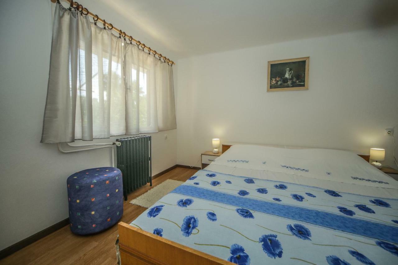 Apartman Ana Lovran Buitenkant foto